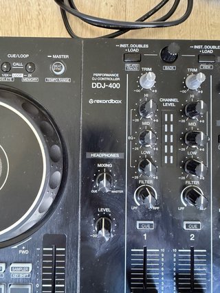 Controladora DJ Pioneer DDJ-400 + Auriculares