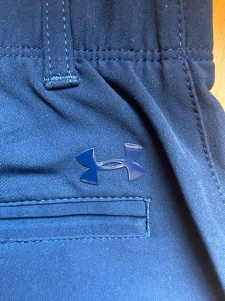 Pantalones cortos Under Armour azules
