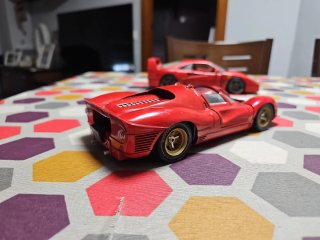 Ferrari 330 P4 1/18