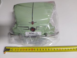 Frontal Seat 600 D Descapotable 1:8