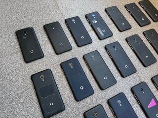 Lote 21 Smartphones Vodafone Smart N9 Lite