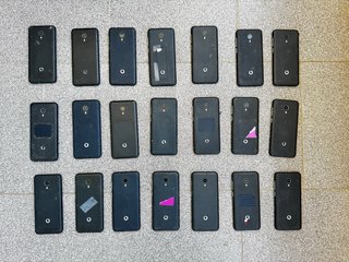 Lote 21 Smartphones Vodafone Smart N9 Lite