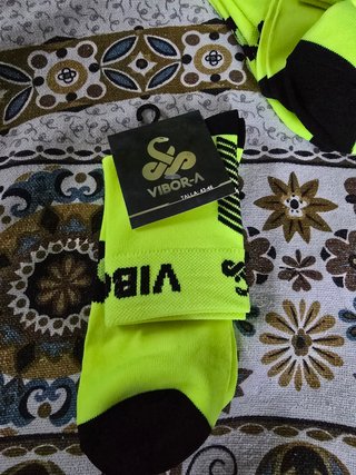 Calcetines deportivos VIBOR-A neón