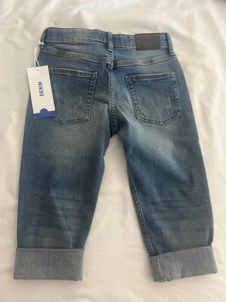Pantalón vaquero corto sin estrenar