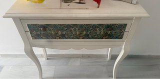 Mesa de entrada decorada
