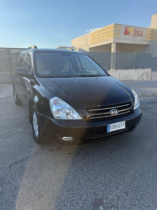 KIA Carnival 2010