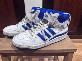 Zapatillas Adidas Blancas y Azules
