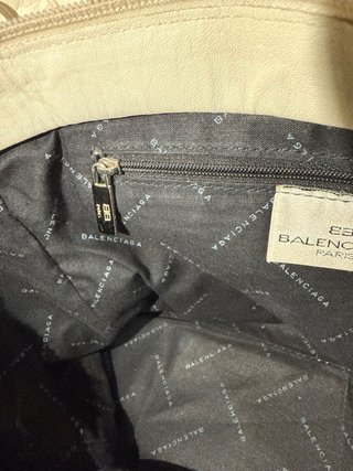 Borsa Balenciaga in pelle bianco e marrone