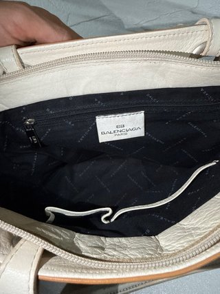 Borsa Balenciaga in pelle bianco e marrone