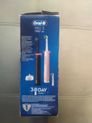 Cepillo Oral-B Pro 3 3900N Gift Edition 2uds