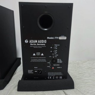 Adam Audio T7V Monitores Estudio (Par)