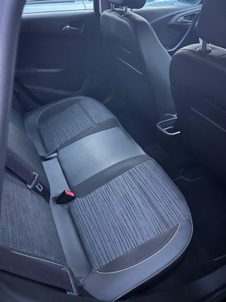 Opel Astra 2015