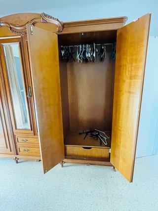 Armario antiguo madera vintage
