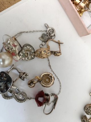 Lote de Pendientes y Colgante
