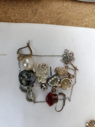 Lote de Pendientes y Colgante