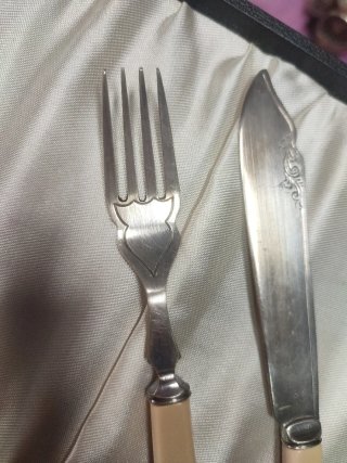 Juego 12 Tenedores y Cuchillos de Pescado de plata