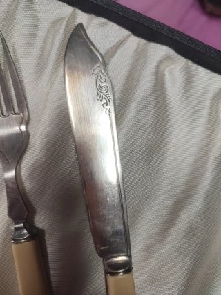 Juego 12 Tenedores y Cuchillos de Pescado de plata