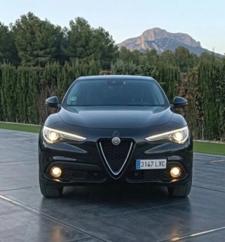 Alfa Romeo Stelvio 2022
