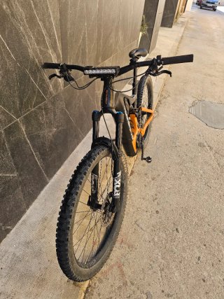 Bicicleta Eléctrica Focus Jam 2