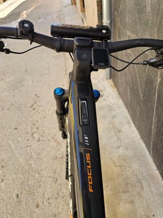 Bicicleta Eléctrica Focus Jam 2