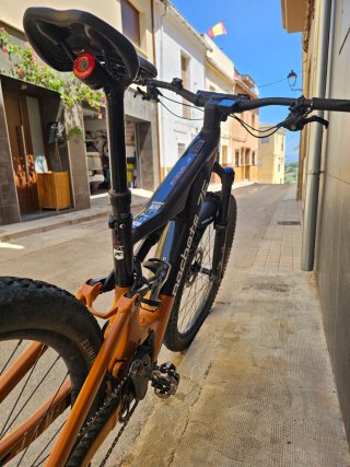 Bicicleta Eléctrica Focus Jam 2