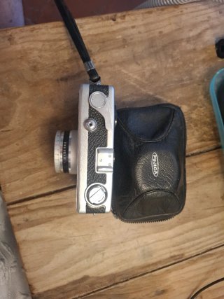 Fujica Compact 35 Cámara Analógica con telémetro