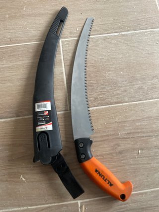 Serrucho de poda ALTUNA con funda