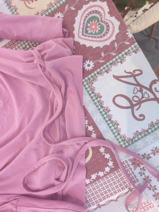 Jersey rosa palo con cinturón
