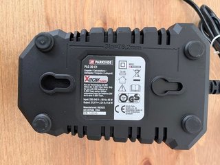 Cargador de bateria 20v Parkside