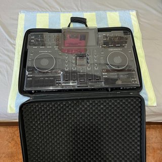 Denon DJ Prime 4+ Controlador DJ