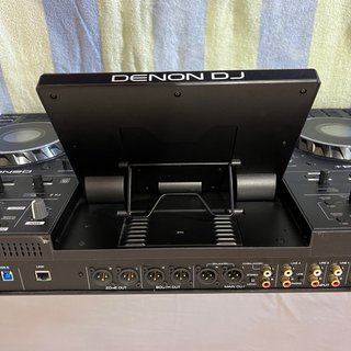 Denon DJ Prime 4+ Controlador DJ