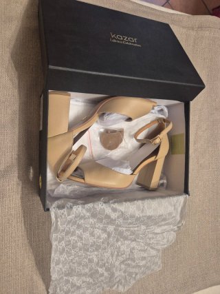 Scarpe Kazar donna beige in pelle