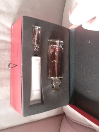 Cofre Tous sin estrenar con EAU de toilette y crem