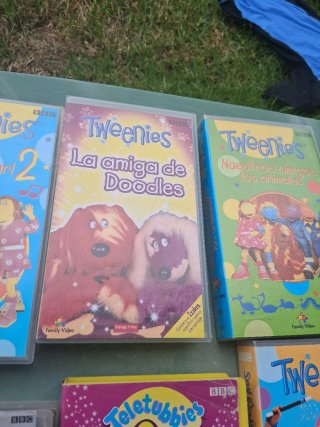 Lote 10 Películas VHS Teletubbies y Tweenies