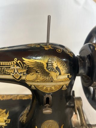Máquina de coser Singer antigua