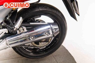 SUZUKI INAZUMA 250