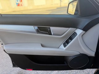 Mercedes-Benz Clase C 2010