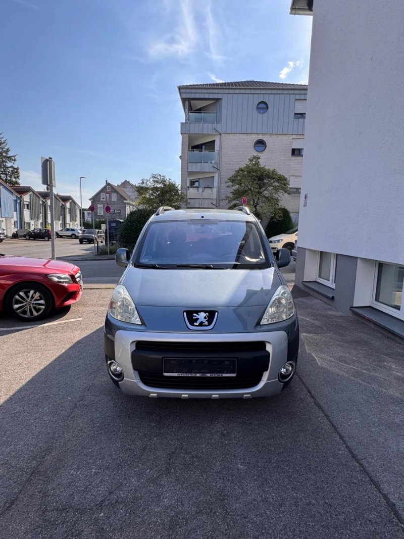 Peugeot 2008 2008 - foto 1