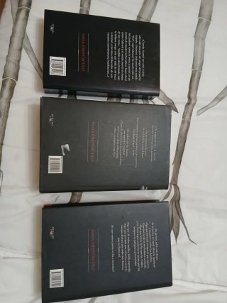 Libros de crepusculo, falta uno.
