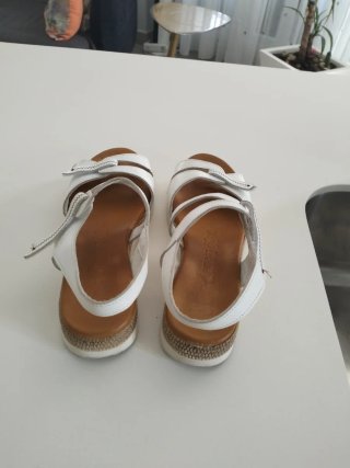 Sandalias de piel mujer blancas