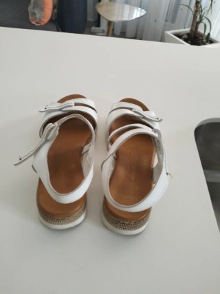 Sandalias de piel mujer blancas