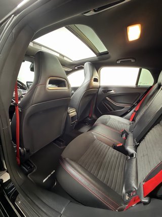 Mercedes-Benz CLA 45 AMG 381 CV // 121000 KMS !!!
