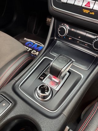 Mercedes-Benz CLA 45 AMG 381 CV // 121000 KMS !!!