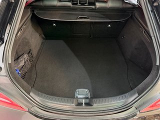 Mercedes-Benz CLA 45 AMG 381 CV // 121000 KMS !!!