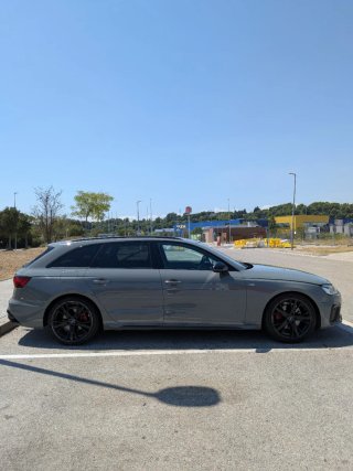 Audi A4 Avant 2.0 TDI 163 CV S tronic