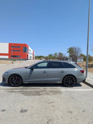 Audi A4 Avant 2.0 TDI 163 CV S tronic
