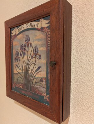 Caja/armario de llaves de madera