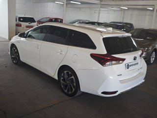 Toyota Auris 1.8 140H Active Touring Sports