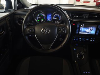 Toyota Auris 1.8 140H Active Touring Sports