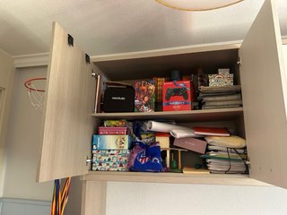 Dormitorio juvenil como nuevo